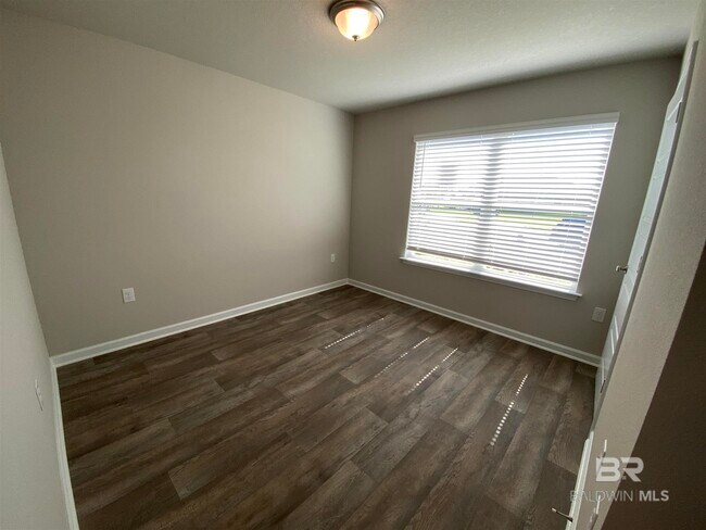 Building Photo - 8018 Irwin Loop