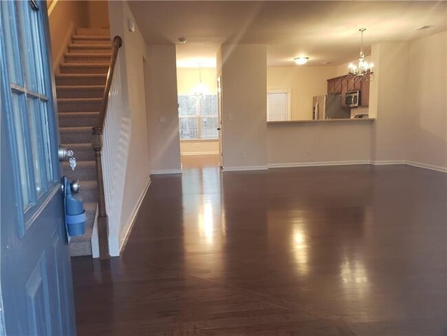 Building Photo - 801 Riverdance Dr