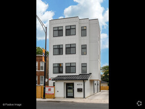 Building Photo - 4013 N Pulaski Rd