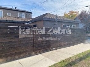 Building Photo - 2142 K St