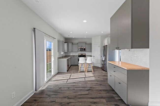Foto del edificio - Large 4 bedroom in The Shores and Windpointe!