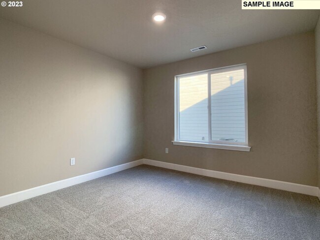 Foto del edificio - A Must see Hermiston Home!!