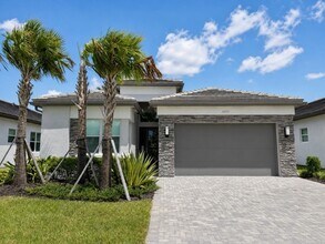 Building Photo - 12452 Violet Ln