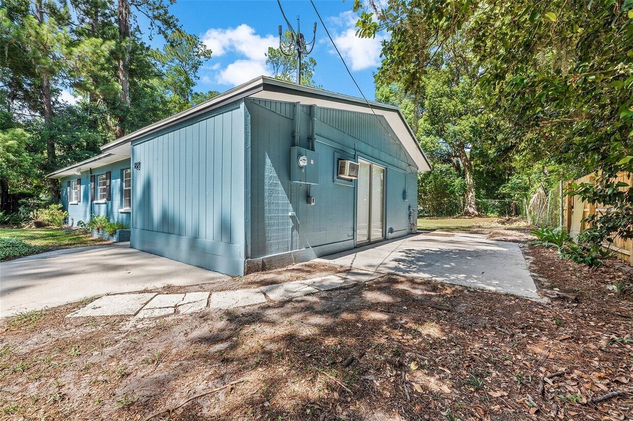 1821 NW 7th St, Gainesville, FL 32609 House Rental in Gainesville, FL