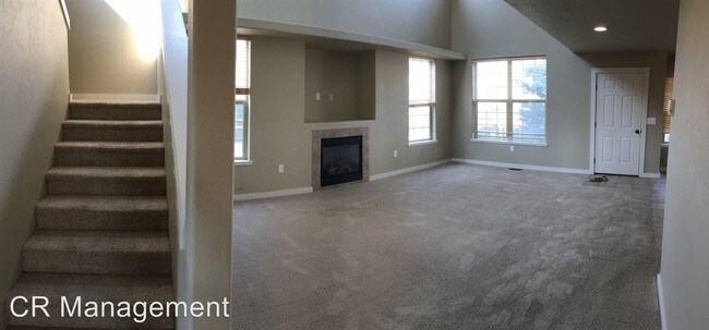 Building Photo - 3 br, 2.5 bath House - 636 Matheson Way
