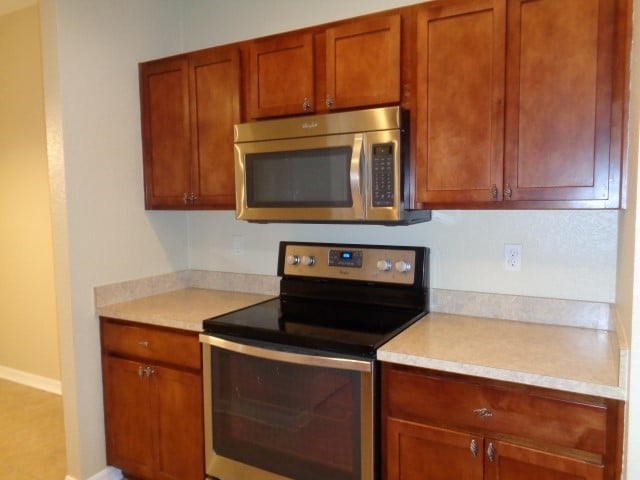 Building Photo - 5745 Woodruff Way
