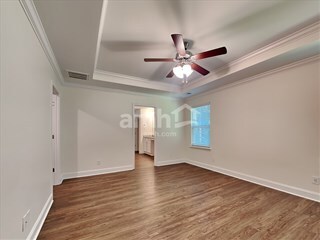Foto del edificio - 1008 Theodore Rd