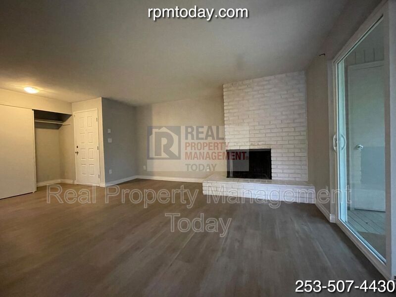 11214 126th Ave Ct E Unit 3, Puyallup, WA 98374 Condo for Rent in
