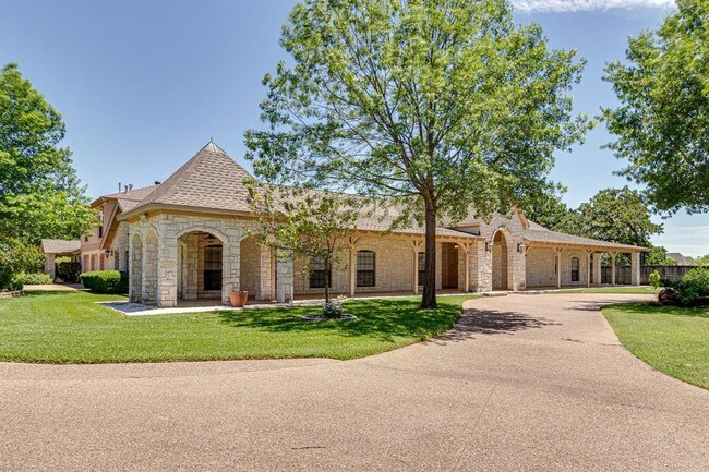 Building Photo - 6110 Mustang Trail