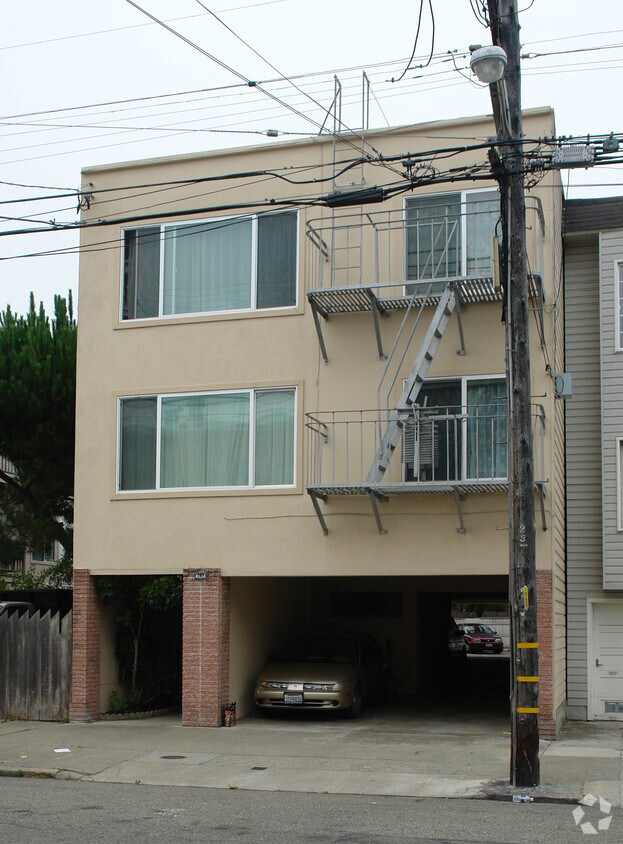 Building Photo - 285 27th Ave