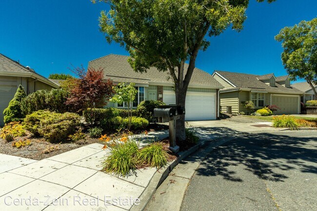 Building Photo - 2 br, 2 bath House - 229 Brighton Ct.