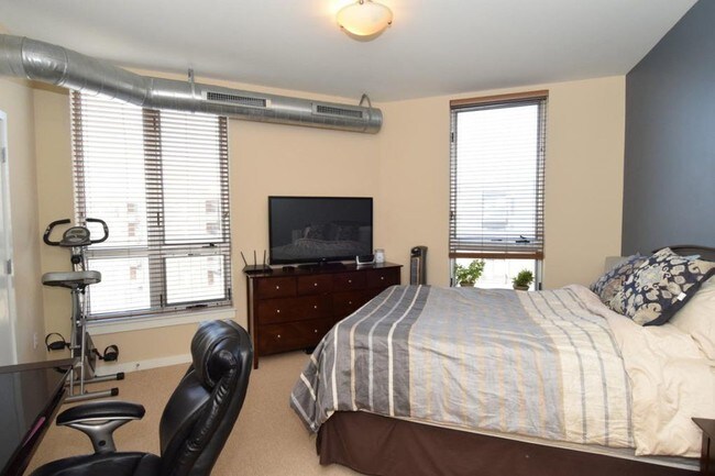 Foto del edificio - 1541 N Jefferson St