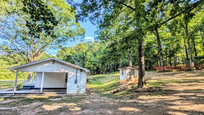Building Photo - 3625 Looper Lake Rd