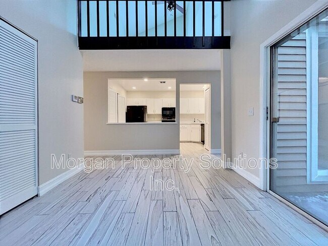 Foto del edificio - 4574 Southfield Ave