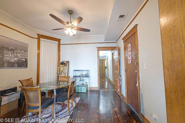 Building Photo - 5942 S Calumet Ave