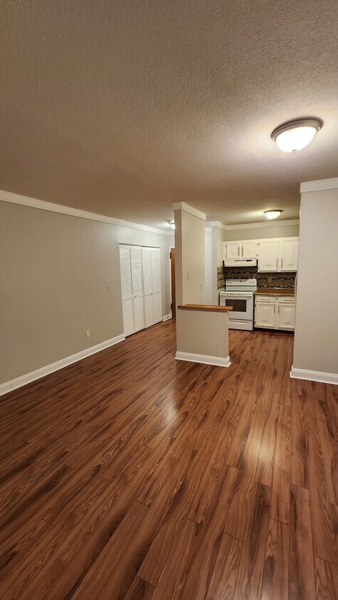 Primary Photo - 153 Bull Hill Ln