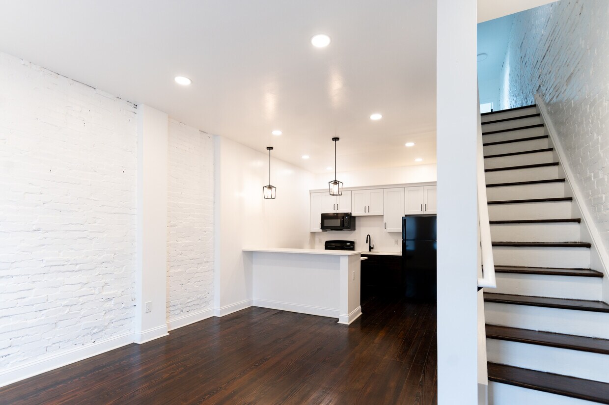 518 S 8th St, Camden, NJ 08103 House Rental in Camden, NJ