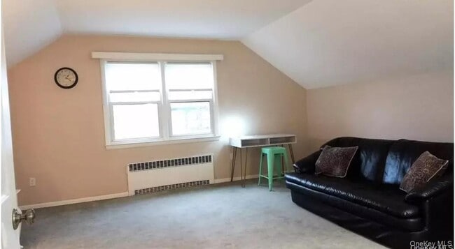 Foto del edificio - 169 Old Mamaroneck Rd