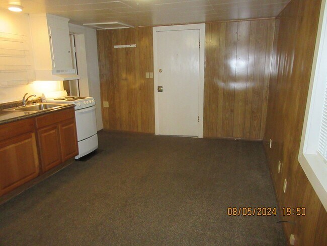 Foto del edificio - Updated Duplex