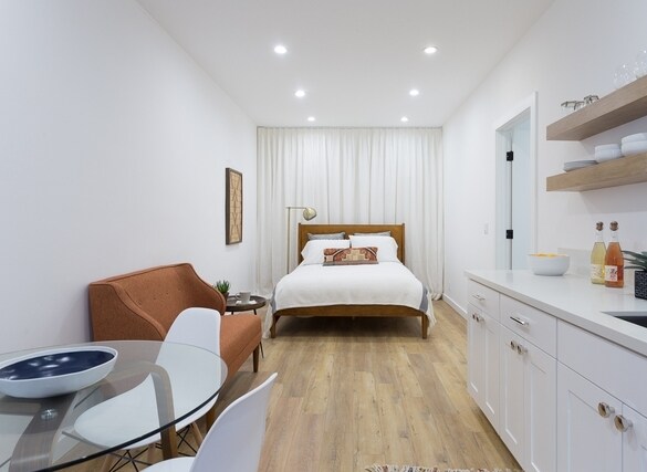 Foto principal - 5060 Mt Helena Ave