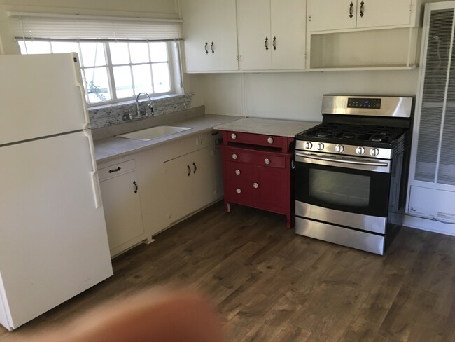 Kitchen - 2855 Old Gravenstein Hwy