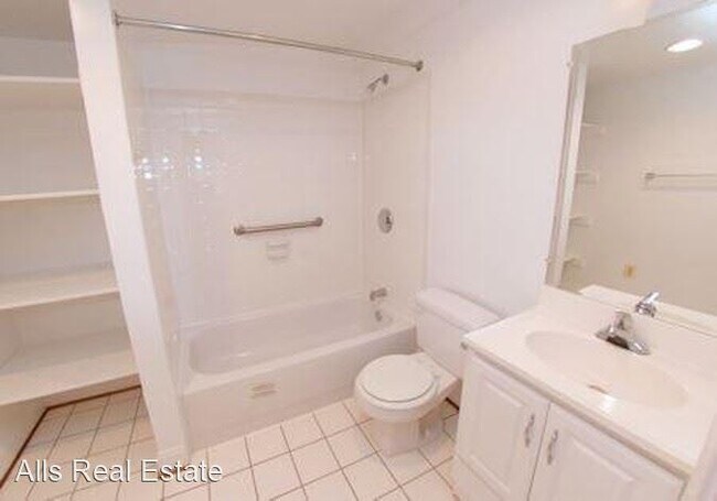 Building Photo - 2 br, 1 bath House - 213 Culpeper Street 2...
