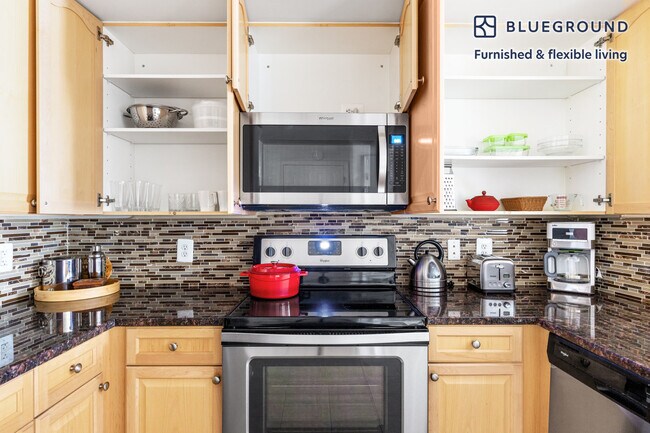 Foto del edificio - 1200 14th St NW