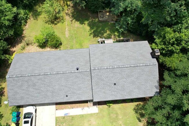 Foto del edificio - Room in Single Family Home on Butner Rd