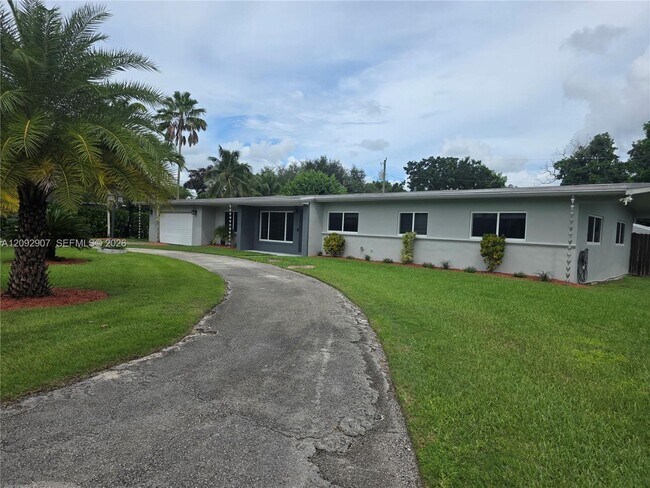 Foto del edificio - 27401 SW 165th Ave