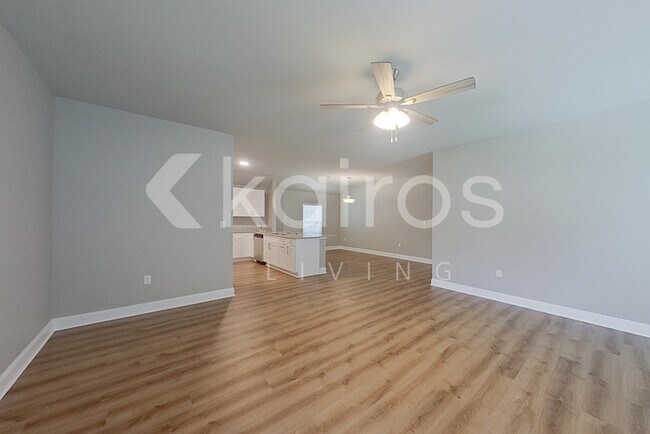 Building Photo - 22862 Monterey Ave