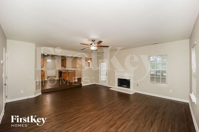 Foto del edificio - 5190 Upper Elm St