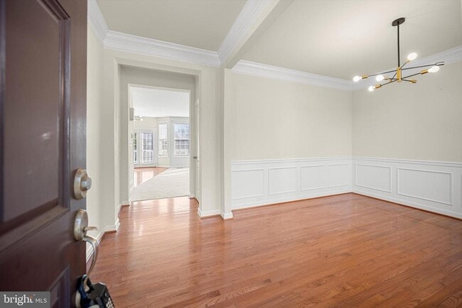 Building Photo - 16421 Regatta Ln