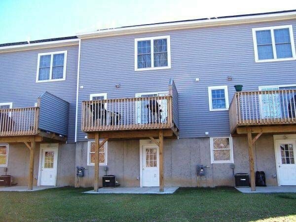 Foto del edificio - 61 Sands Ave
