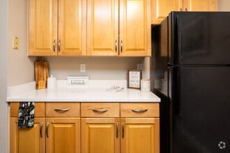 2BR, 2BA - 1,050SF - Kitchen - ReNew Belcamp
