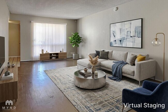 Foto del edificio - 8343 N 59th Dr