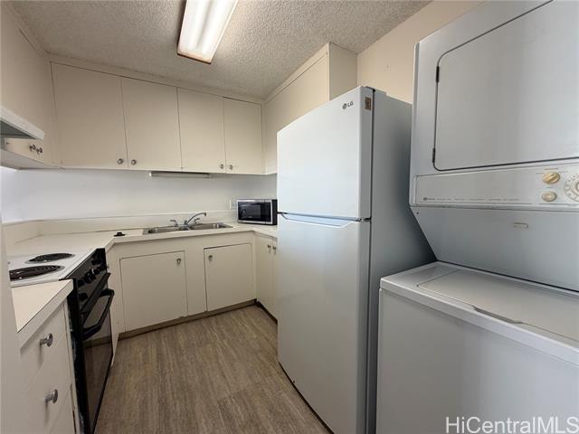 Building Photo - 222 Lili?uokalani Ave