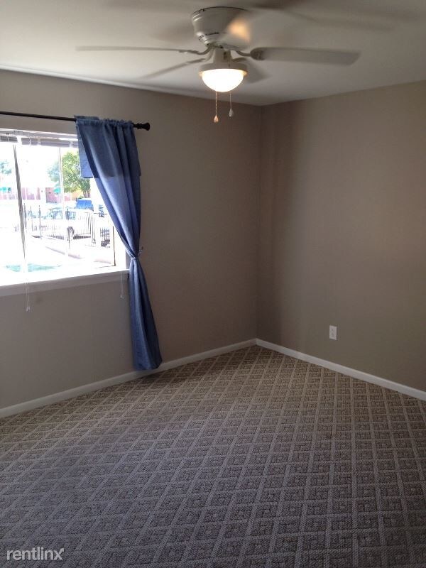 Building Photo - 2 br, 1 bath Apartment - 3518 Janet St.