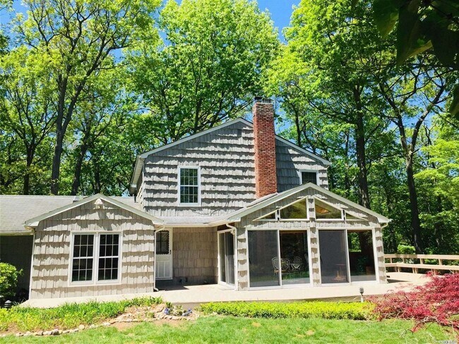 Building Photo - 21 Hawks Nest Rd