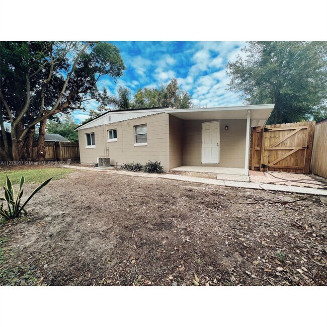 30 E Spruce St, Orlando, FL 32804 House Rental in Orlando, FL