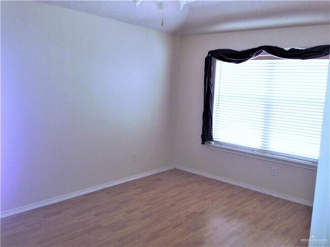 Foto del edificio - 2704 N 41st St