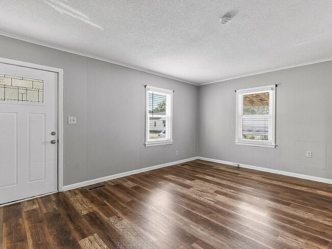 Foto del edificio - 5340 Rose St