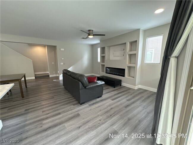 Foto del edificio - 7363 London Blue Ct