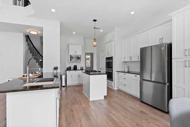 Foto del edificio - 2855 Everett Dr