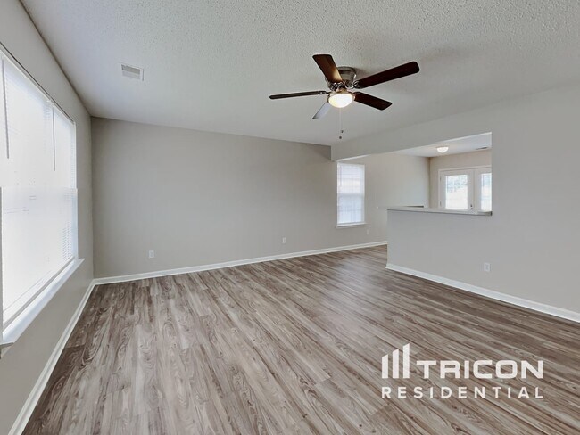 Foto del edificio - 108 Springway Dr