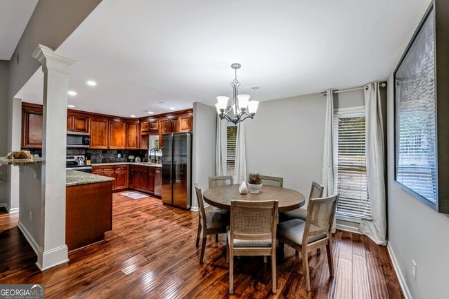 Building Photo - 2660 Indian Lake Dr