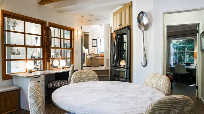 The Heart of the home - 11930 Sunshine Ter