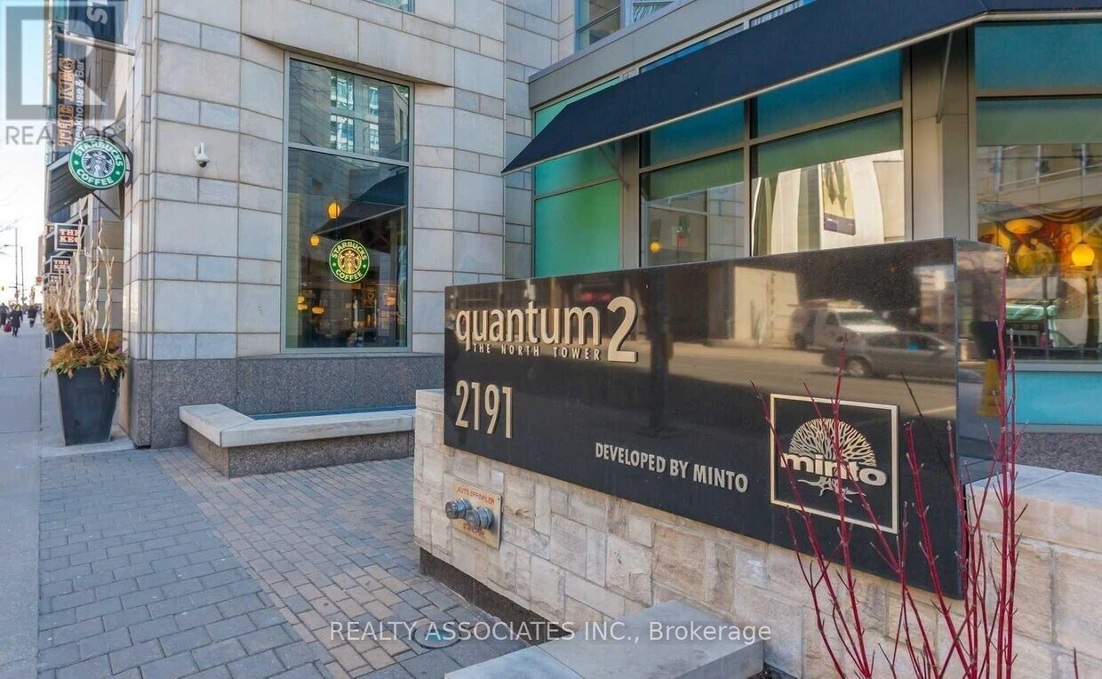 Photo principale - 2191 Yonge St