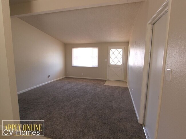 Building Photo - 3 br, 1 bath House - 1536 Thornton St.