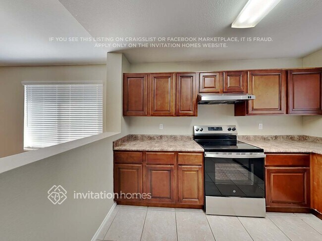 Building Photo - 8315 W Clear Stream Dr