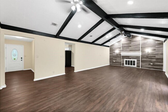 Foto del edificio - 2607 Creekhickory Rd
